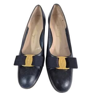 VTG Salvatore Ferragamo Low Heels Shoes Boutique Vara Blue Calf Sz 8.5 AAAA